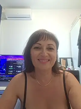 SaraGina webcam