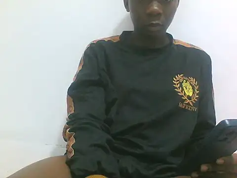 Misscurvy2 webcam