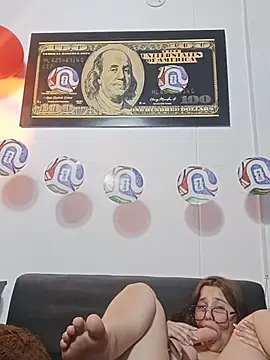 whitney_brown_ live cam on StripChat