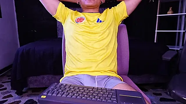 LiamDeep webcam