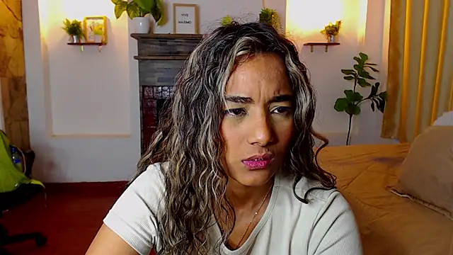 megan_collins96 webcam
