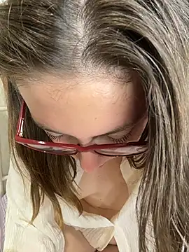 BeatriceTender webcam