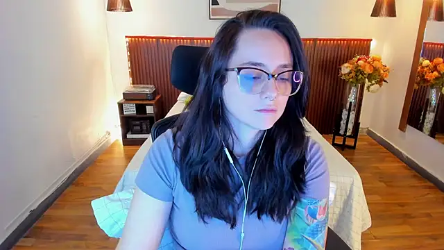 KatherineBond webcam