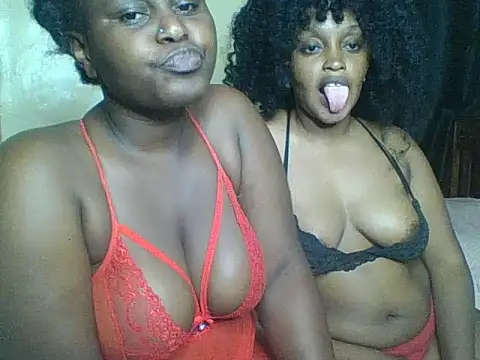 LovelyTish webcam