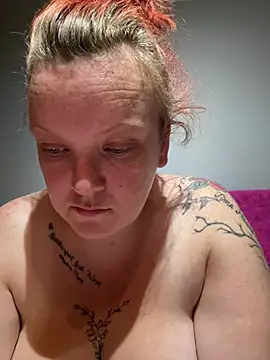 busty-bella1 webcam