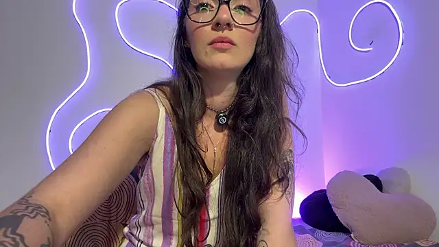DianaSato webcam