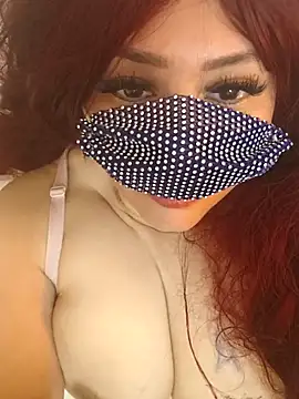 Egyptianmilf2000 webcam