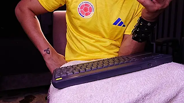 LiamDeep webcam