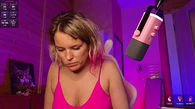 Lady_Shine webcam