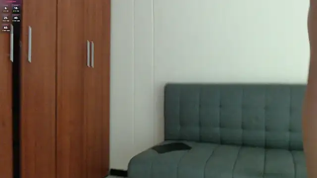 MiaAllure webcam