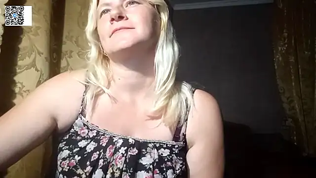 DiamondLady555 webcam