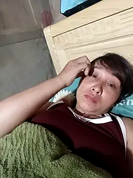Angelina-Luxxy webcam