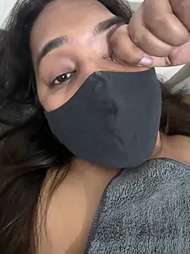 vaani_tyagi webcam