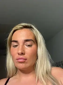 MarnieMilfxox webcam