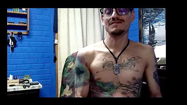 Andre_White webcam