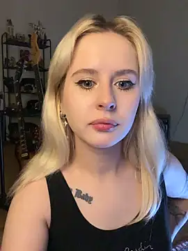 viviennedoll webcam