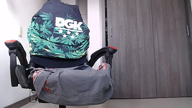 ErosFindomKing webcam