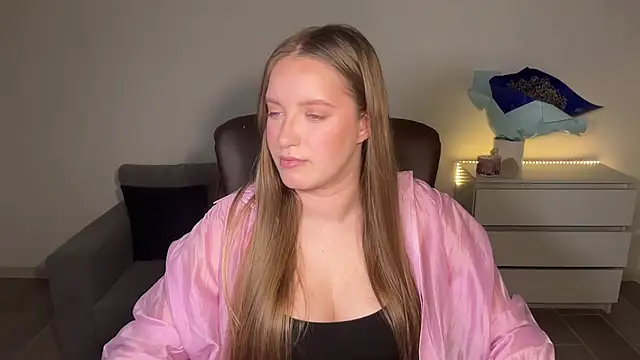 EvaMaddison webcam