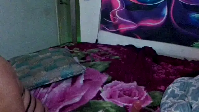 mzpretty444 webcam