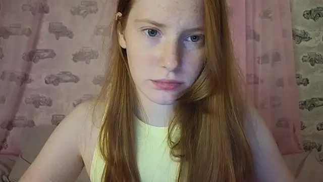 FiaMoor live cam on StripChat