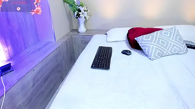 Umarani_ webcam
