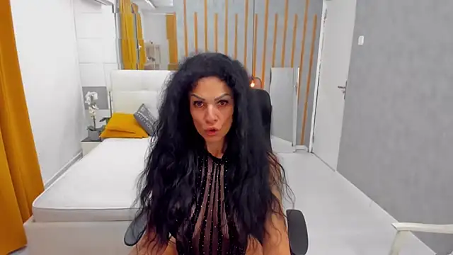 MarbellaRyder webcam