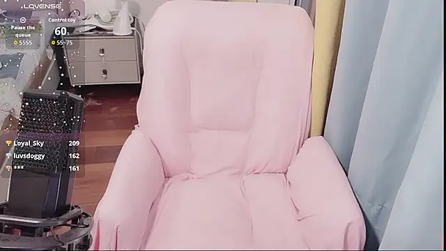 Lucky_Cici webcam