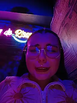 Juliet_elary webcam