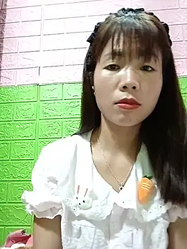 AmyLinee01 webcam