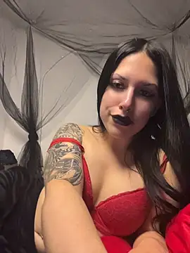 LivKristine webcam