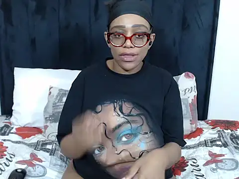 SultryDivax webcam