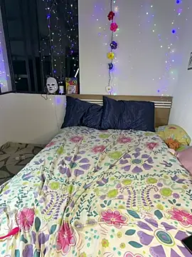 Simone_Miller webcam