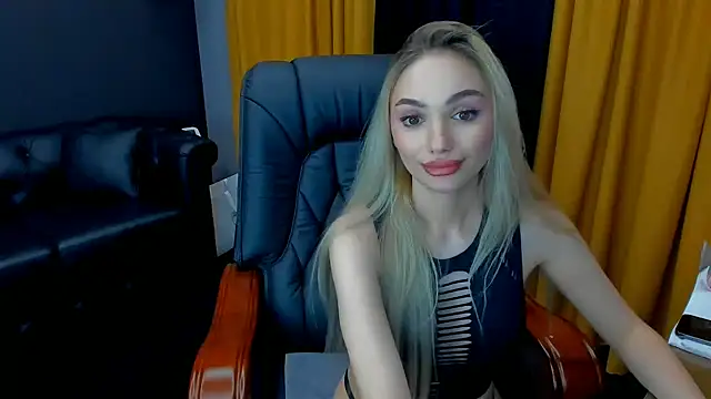 HaleySweet18 webcam