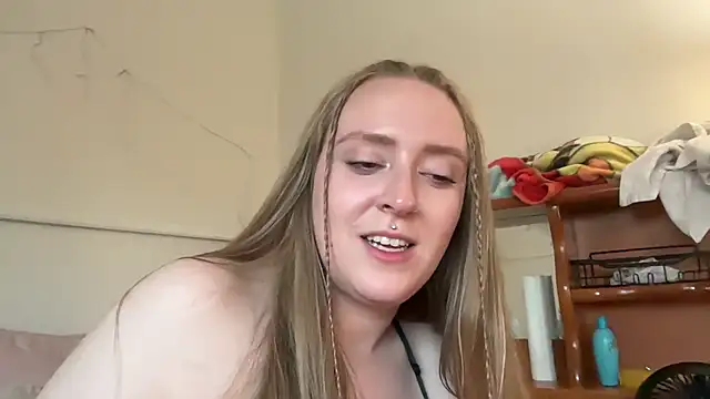 Pattyworld69 live sex cam