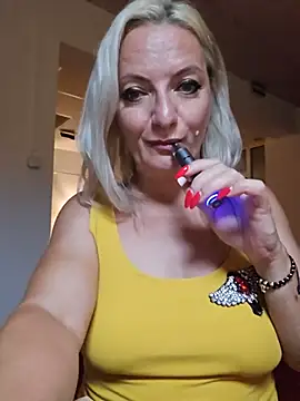 LadyTouch webcam