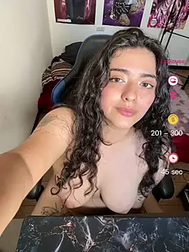 Ales_Kitten_Live webcam