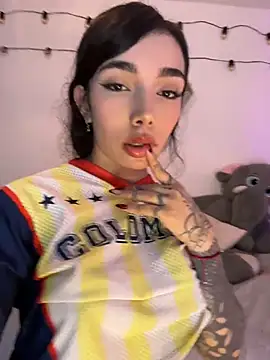 milasantana_ - Milasantana_'s free webcam - UK Sex Cams
