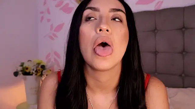 ana_riveros webcam