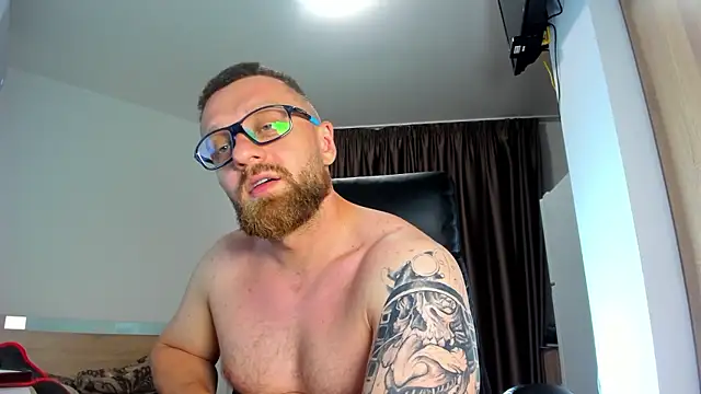 Findom_guy webcam