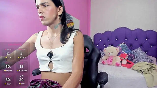 Mara_Summerr webcam