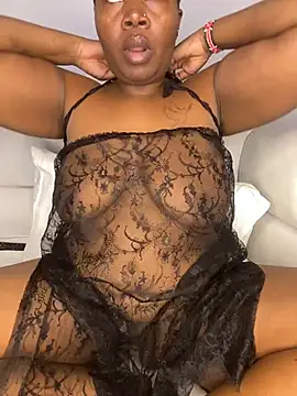 BIGMAMA011 webcam