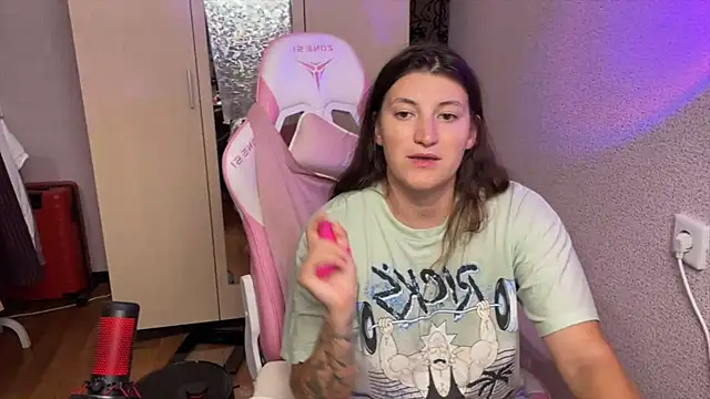 Katrin__kiss webcam