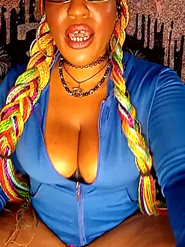 AmazonianMistress webcam