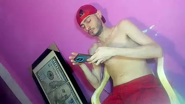 bigcockwhite777 webcam