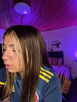 Isabella18_pink webcam