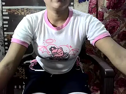 Lovely_Pandey webcam