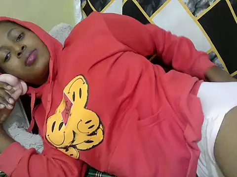 lilmomaa webcam
