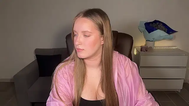 EvaMaddison webcam