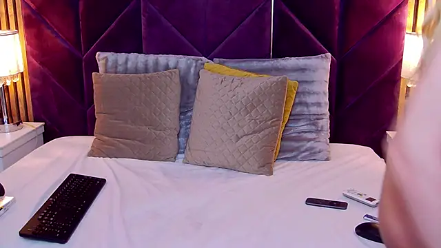 AlexaBarnes