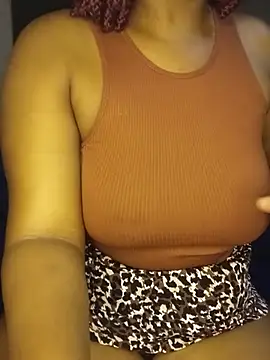 BOTTYANGELxx1 live cam on StripChat